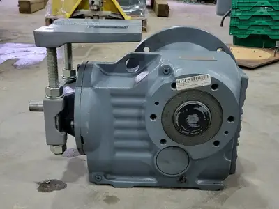NEW SEW-EURODRIVE KAF87 AD3/P