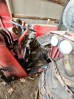 MASSEY FERGUSON 135 Tractor | Iron Listing (7)