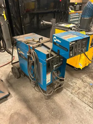 Used _UNKNOWN_ _UNKNOWN_ Wire Feed Welders Virginia US | Myron Bowling Auctioneers Inc #1553512