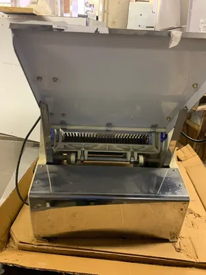 174-0068 Omcan 302 Half-Inch Commercial Countertop Bread Slicer