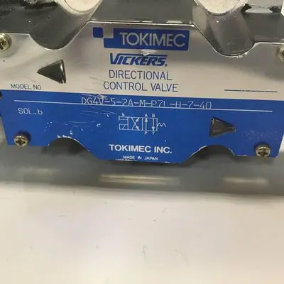 USED VICKERS DG4V52AMP7LH740