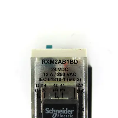 USED SCHNEIDER ELECTRIC RXM2AB1BD / RXZE2S108M
