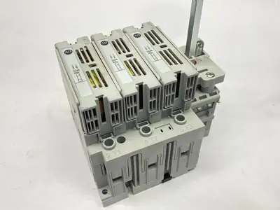 194R-J30-1753 | Allen Bradley  Ser A Disconnect Switch 30A w/ 15" Extension 194R-N2 - Used