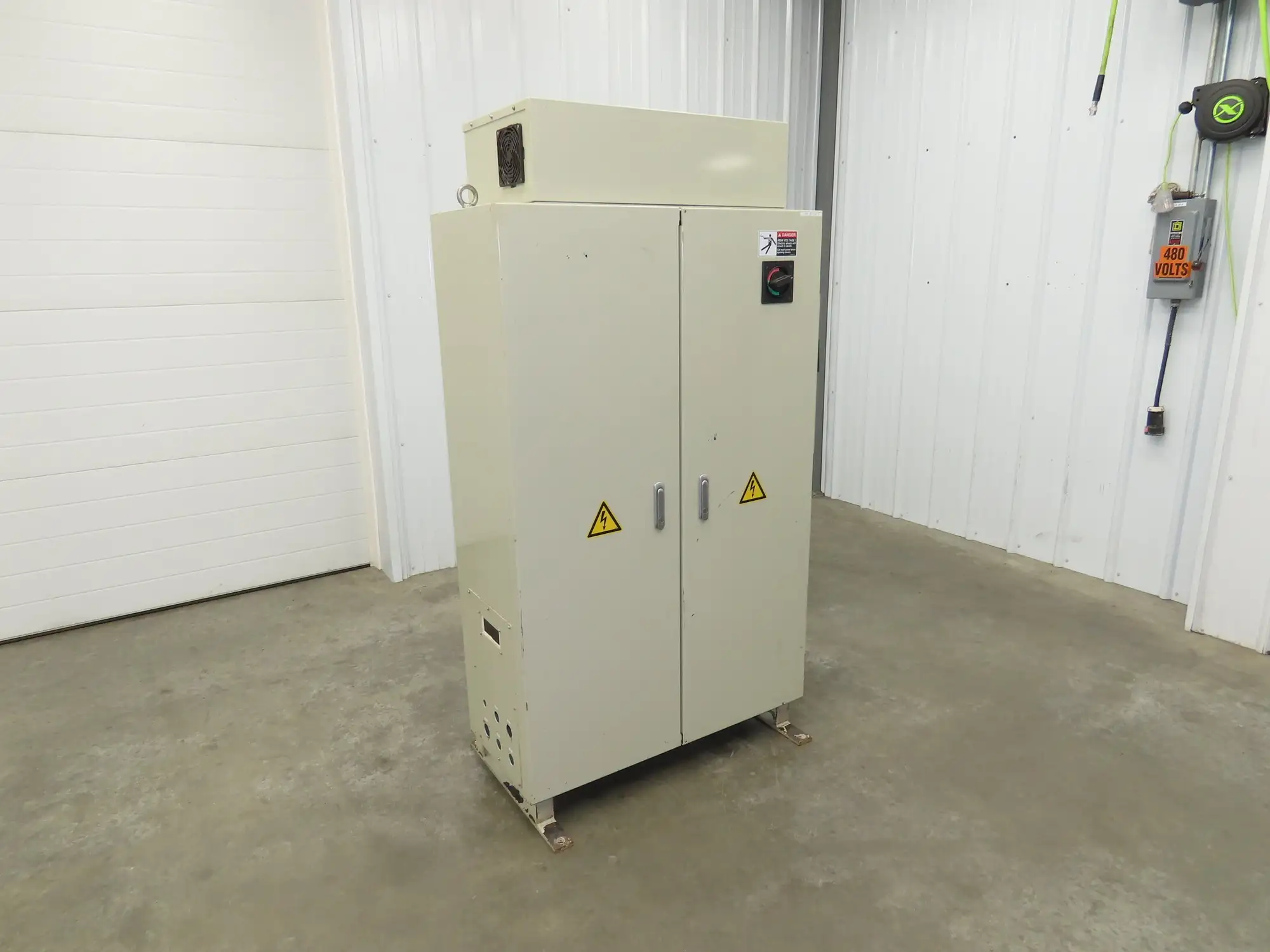 Freestanding Electrical Enclosure 1400x900x400mm 50A Disconnect 55x35x16"