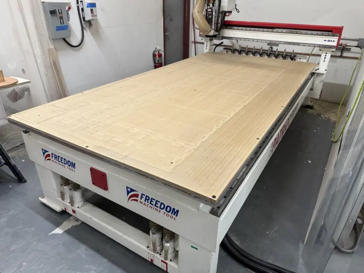 2015 PATRIOT FREEDOM 5x10 Used 3 Axis CNC Routers | PlastiMach Corp