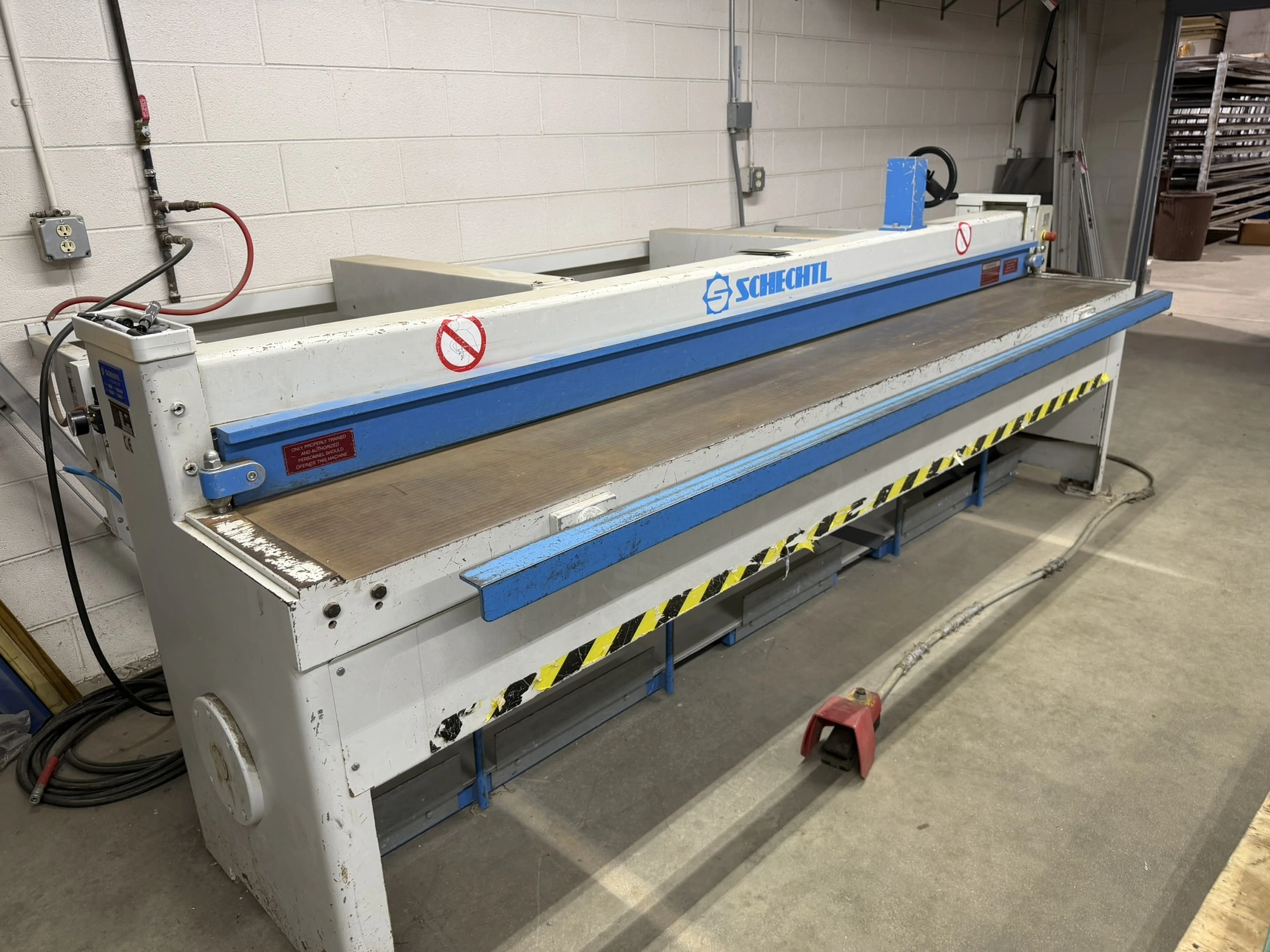 Used _UNKNOWN_ _UNKNOWN_ Power Squaring Shears (Gauge) Michigan US | Miedema Asset Management Group #1576405