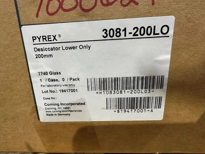 PYREX 3081-200L0 200MM DESICCATOR VESSEL W/ C