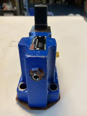 USED REXROTH R900555376