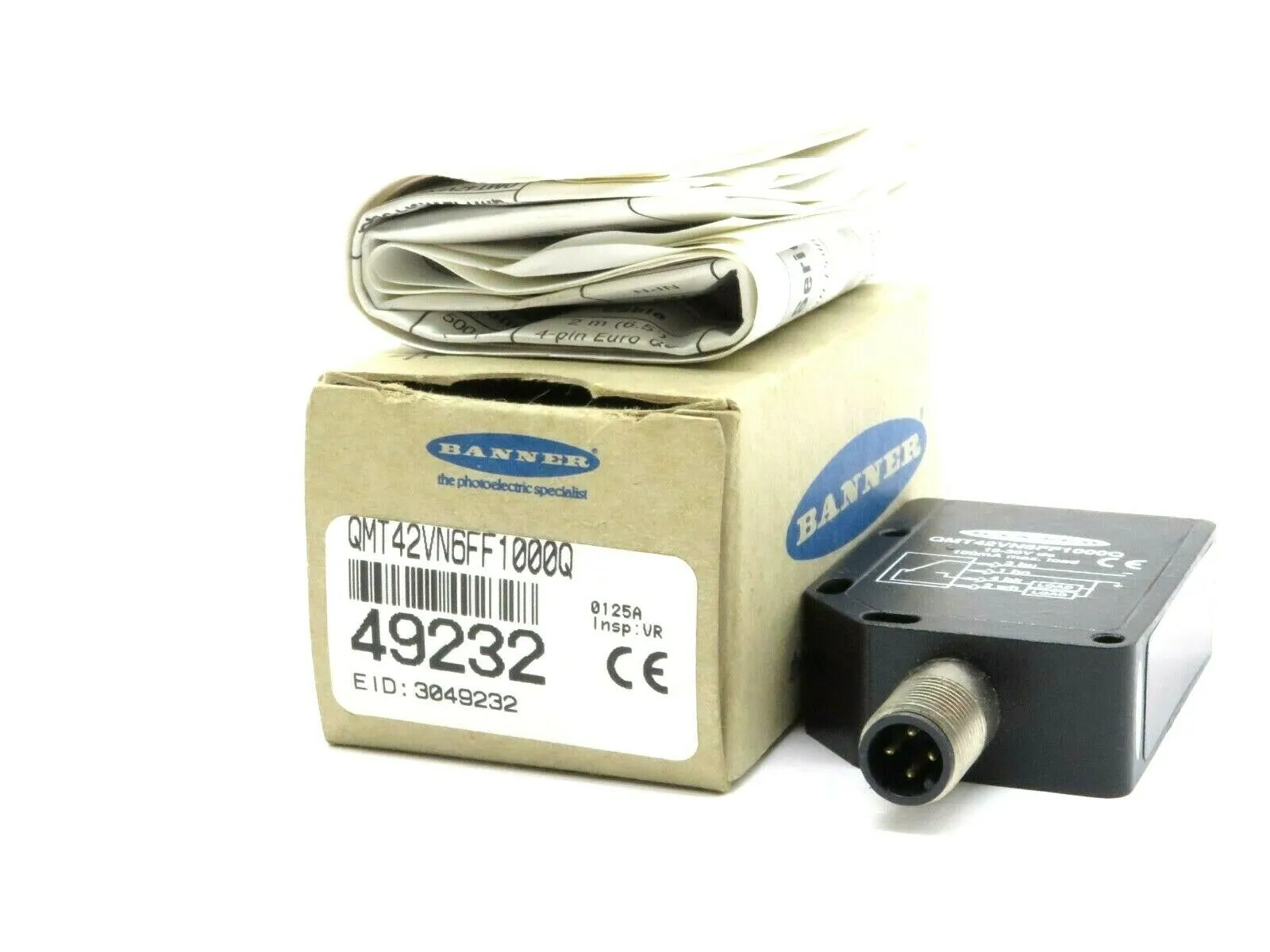 NEW BANNER QMT42VN6FF1000Q SENSOR