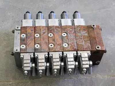 NEW SAUER DANFOSS PVHC 11061227