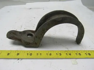 Elcor 3-1/2" Malleable Iron One Hole Conduit Strap Lot of 11