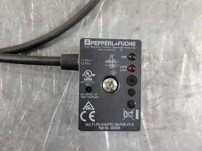NEW PEPPERL+FUCHS VAZ-T1-FK-G10-PTC-1M-PUR-V1-G