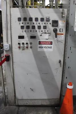 1971 GLOUCESTER 233-001 EXTRUDER | Levy Recovery Group (4)