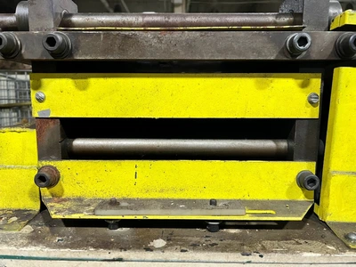 USED BENCHMASTER 910