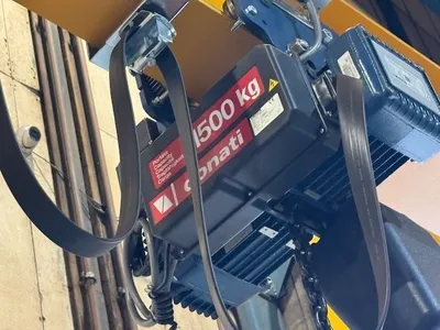 DONATI 1500 kgs electric hoist Material Handling | Bowland Trading Ltd (11)
