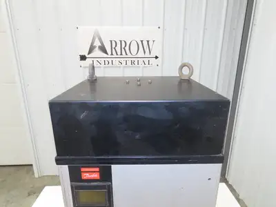 Danfoss PT5C54SBR0DLF00A00 175Z4121 VLT5022 Variable Speed Drive 15kW 20HP