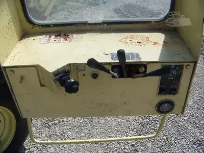 Used 2003 VERMEER SC752 Stump Grinders Michigan US | NAS Sales #1557817
