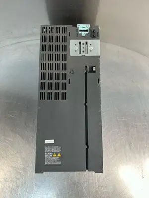 Siemens 6SL3210-1PC22-8UL0 Sinamics Version 04 (2.2.5)
