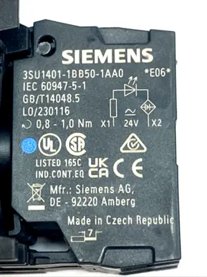 USED SIEMENS ILLUMINATED PUSHBUTTON BLUE 22MM LED