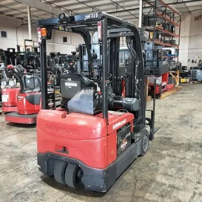 USED 2019 RAYMOND 4460C30