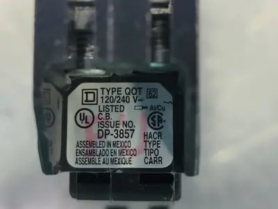 USED SQUARE D QOT120