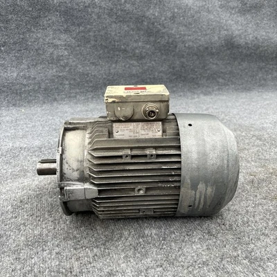 Used Siemens 1LA5096-4AA93-ZN03 A.C. Motors California US | Davliegogo LLC #1705374