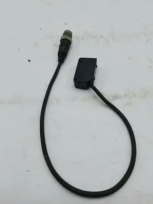 USED KEYENCE PZV33P