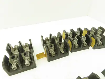 Bussmann J60030-2CR Fuse Block Panel Mount Class J 2 Pole 30A 600V Lot of 9