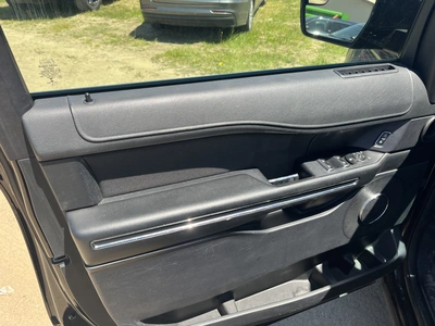 USED 2018 FORD EXPEDITION