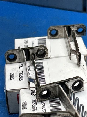 NEW Eaton FH26