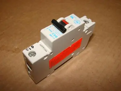 USED GENERAL ELECTRIC / GE V17163
