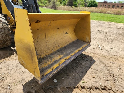 Used 2021 DEERE 304L Wheel Loaders | Abele Tractor #1342910