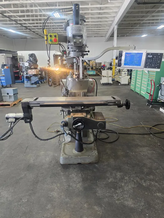 BRIDGEPORT EZ TRAK DX Mills, CNC | Machinery Central