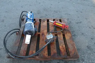 Hydro Pack w/ 2-position Electric DCV and Hydraulic Cylinder