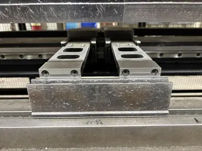 Used AMADA HDS-2204 Press Brakes Illinois US | MANUFACTURING SOLUTIONS #1312886