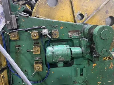 25000 LB X 24" X .250" COIL CRADLE STRAIGHTENER