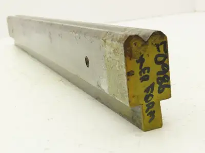 Press Brake Die 22-1/16" Long 90° V 5/16" W 3/16" D 1-9/16" H 1/2" Tang