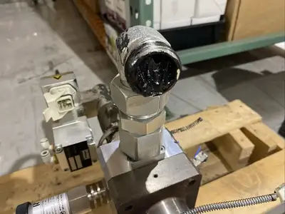 Used Wagner Reinhardt-Technik Vecdos Piston Metering System Head Unit, 150 Dosing Size, 300bar Pump Parts Michigan US | Maverick Industrial Sales #1424647