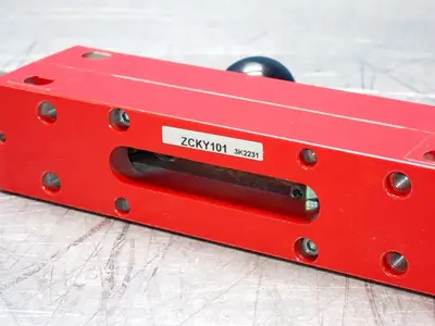 New | in-Stock TELEMECANIQUE ZCKY101 Switch Parts Ohio US | HGR 24 #756377