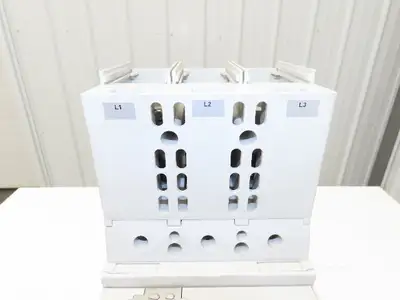 Moeller NZMN3-AE 600-NA 3 Pole Circuit Breaker 600 Amp 600V Thru-Door Disconnect