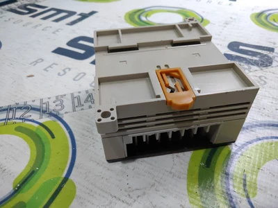 USED OMRON PM1A-20CDR-A SYSMAC