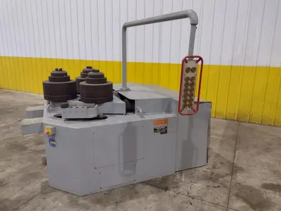5" X 5" X 1/2" ROUNDO MODEL #R-5-S HYDRAULIC ANGLE ROLL: STOCK #23480