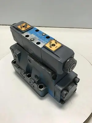 USED VICKERS DG4V-3-6C-M-U-HL7-60-B13