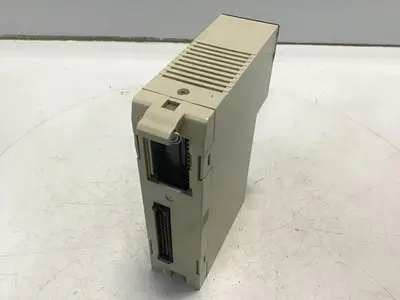 USED OMRON C200H-ID217
