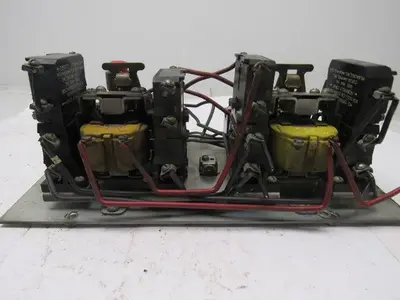 Cutler-Hammer 9739H1111A Size 0 Reversing Contactor Coils Overload