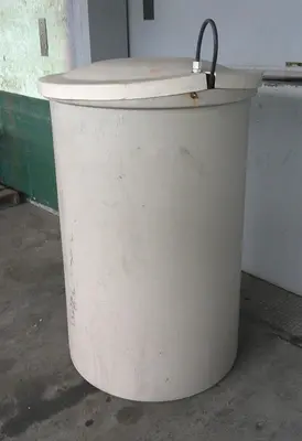 SPC9126  Tank 100 gallon vertical tank, poly, flat