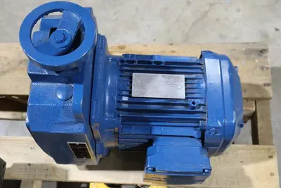 SEW EURODRIVE SA67 D26 DRN90S4/ SA67D26DRN90S4 GEARMOTOR-SURPLUS NEVER USED HS25