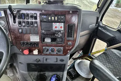 Used 2014 MACK CHU613 Conventional trucks Indiana US | Proxy Equipment #1385017