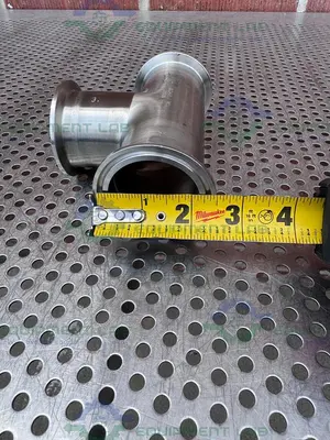 USED 3 WAY 316L STAINLESS STEEL TEE W/ 2" SANITARY FITTINGS & 2" CENTER
