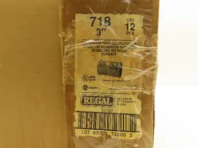 Regal 718 Coupling Conduit Connector 3" EMT Screw Set Lot of 12